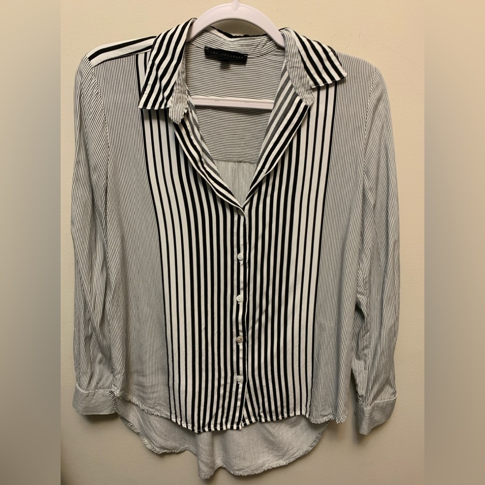 Anlthropologie JANE & DELANCEY Black and White Striped Women's Top